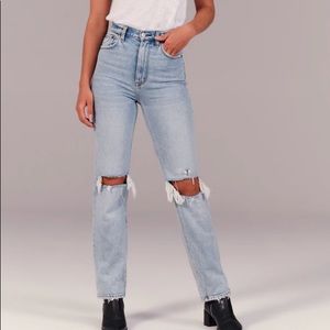 Abercrombie 90s Ultra High Rise Straight Jeans